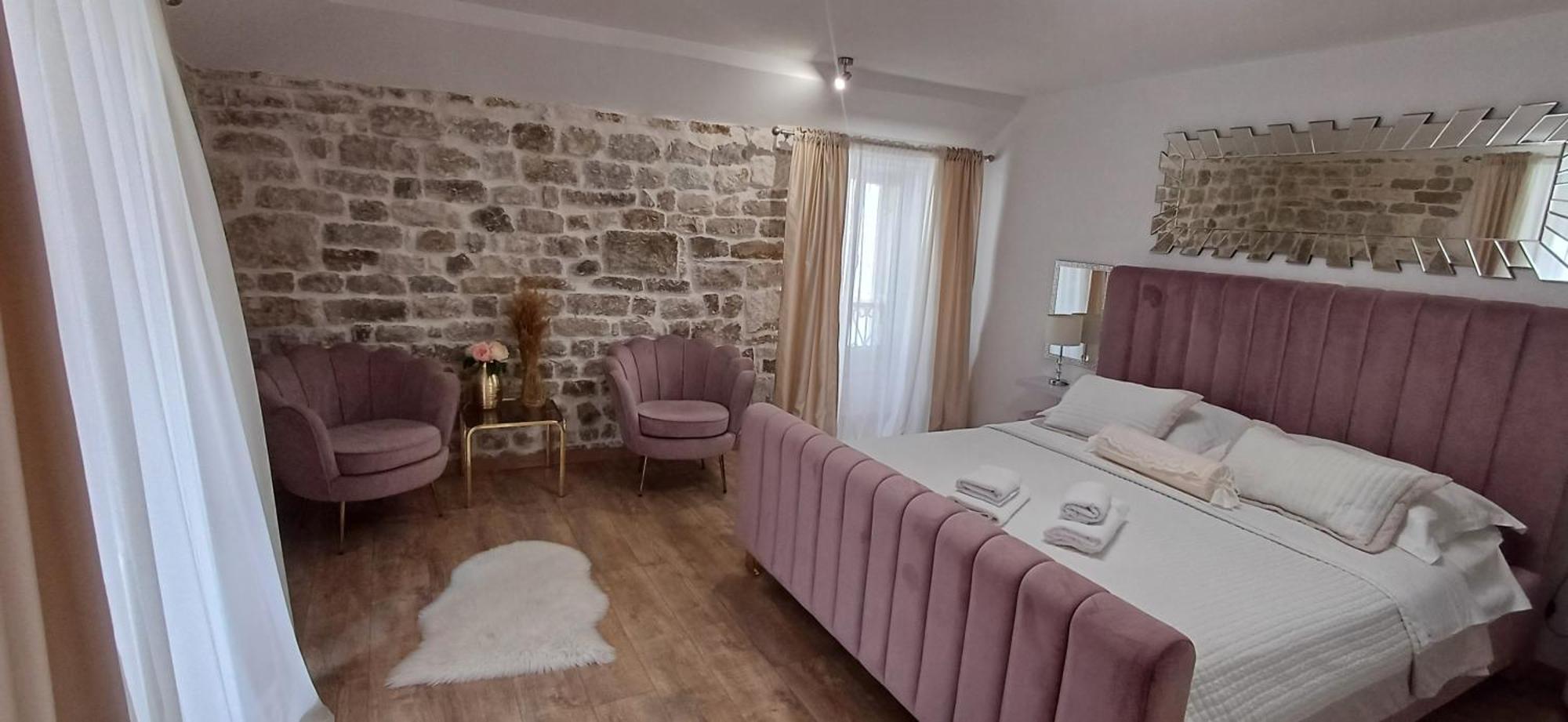 Private In Diocletians Palace