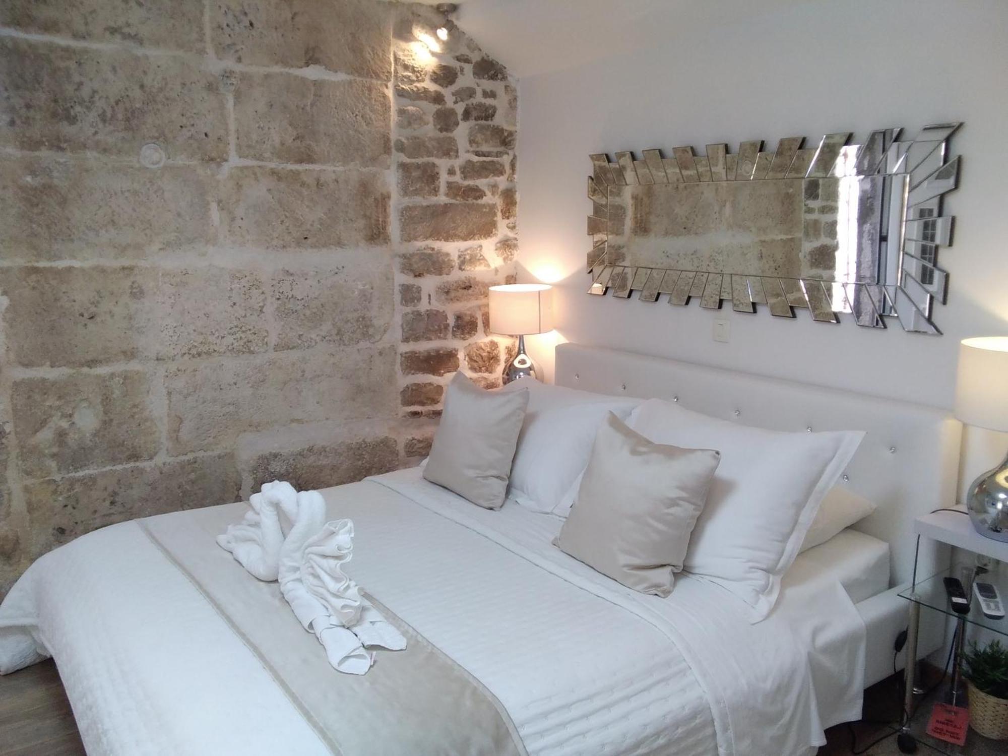 Apartament Private In Diocletians Palace *