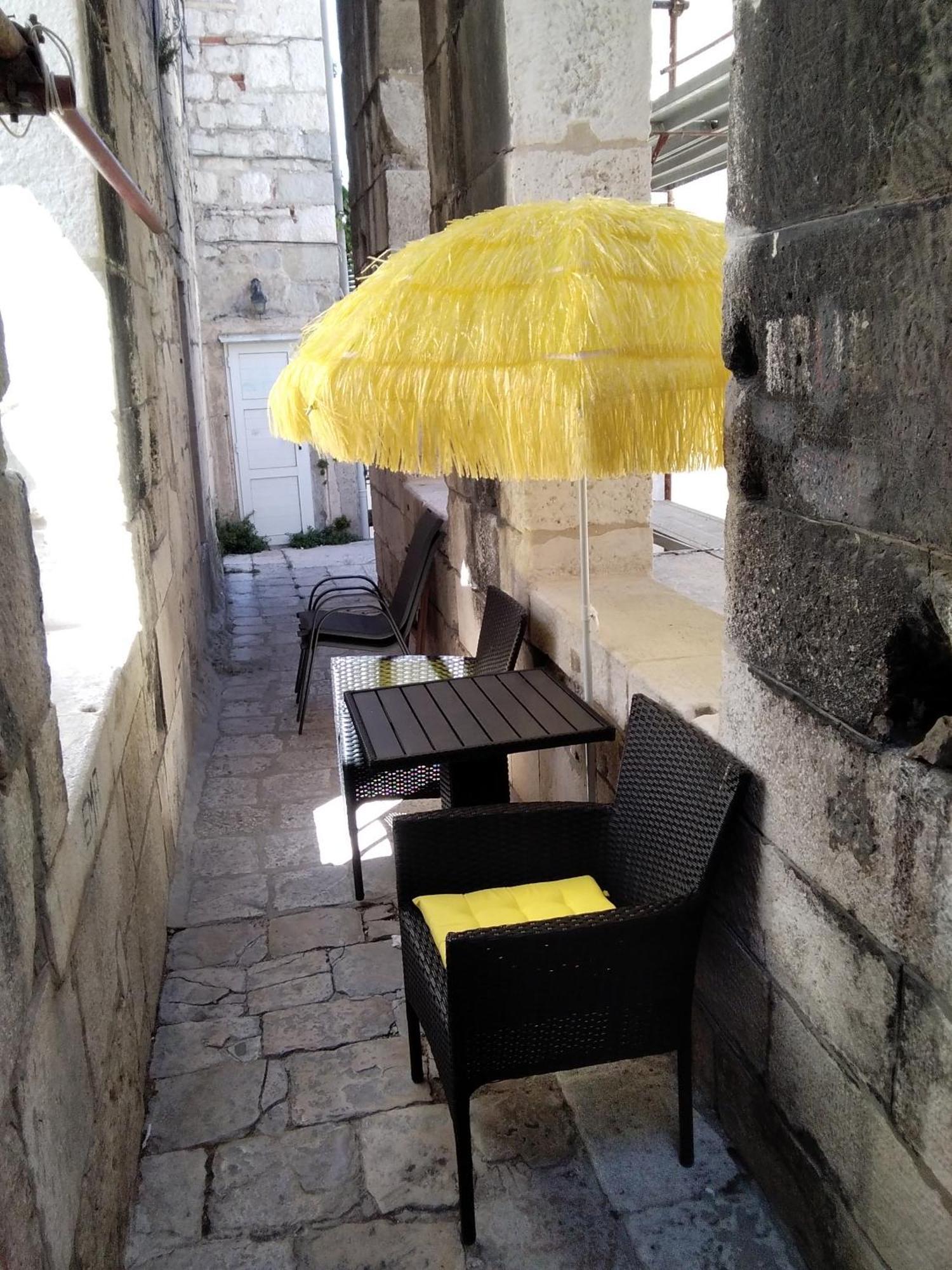 Apartament Private In Diocletians Palace Split