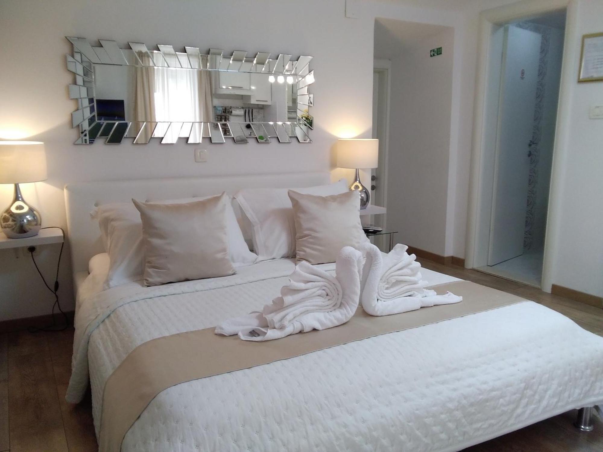 Private In Diocletians Palace * Split