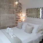 Private Apartments In Diocletians Palace