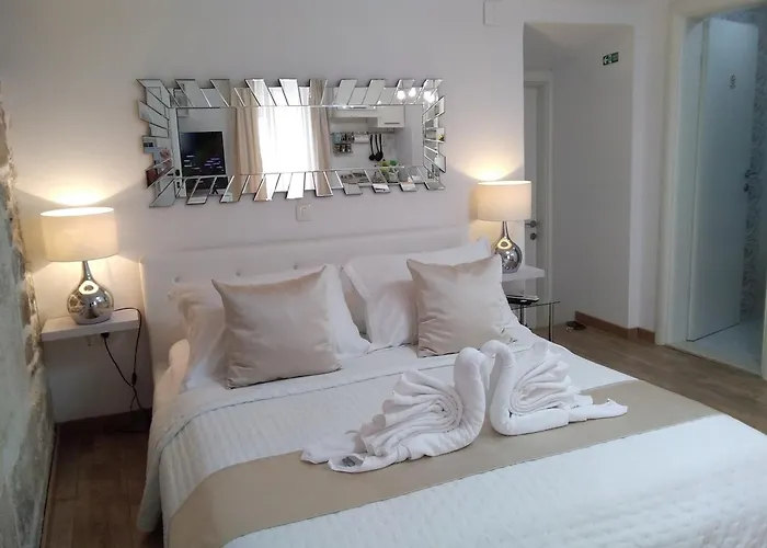 Private Apartments In Diocletians Palace